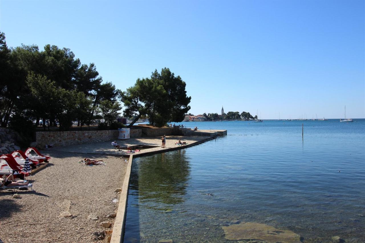 Tamaris, 600 M From The Beach Novigrad  Exterior photo